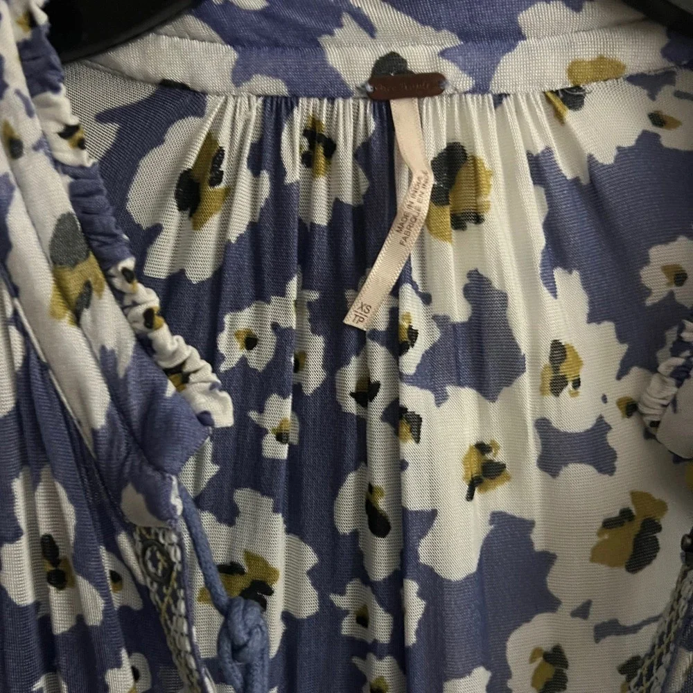 Free People Blue Floral Dress XS‎ Tiered Button Front Boho
